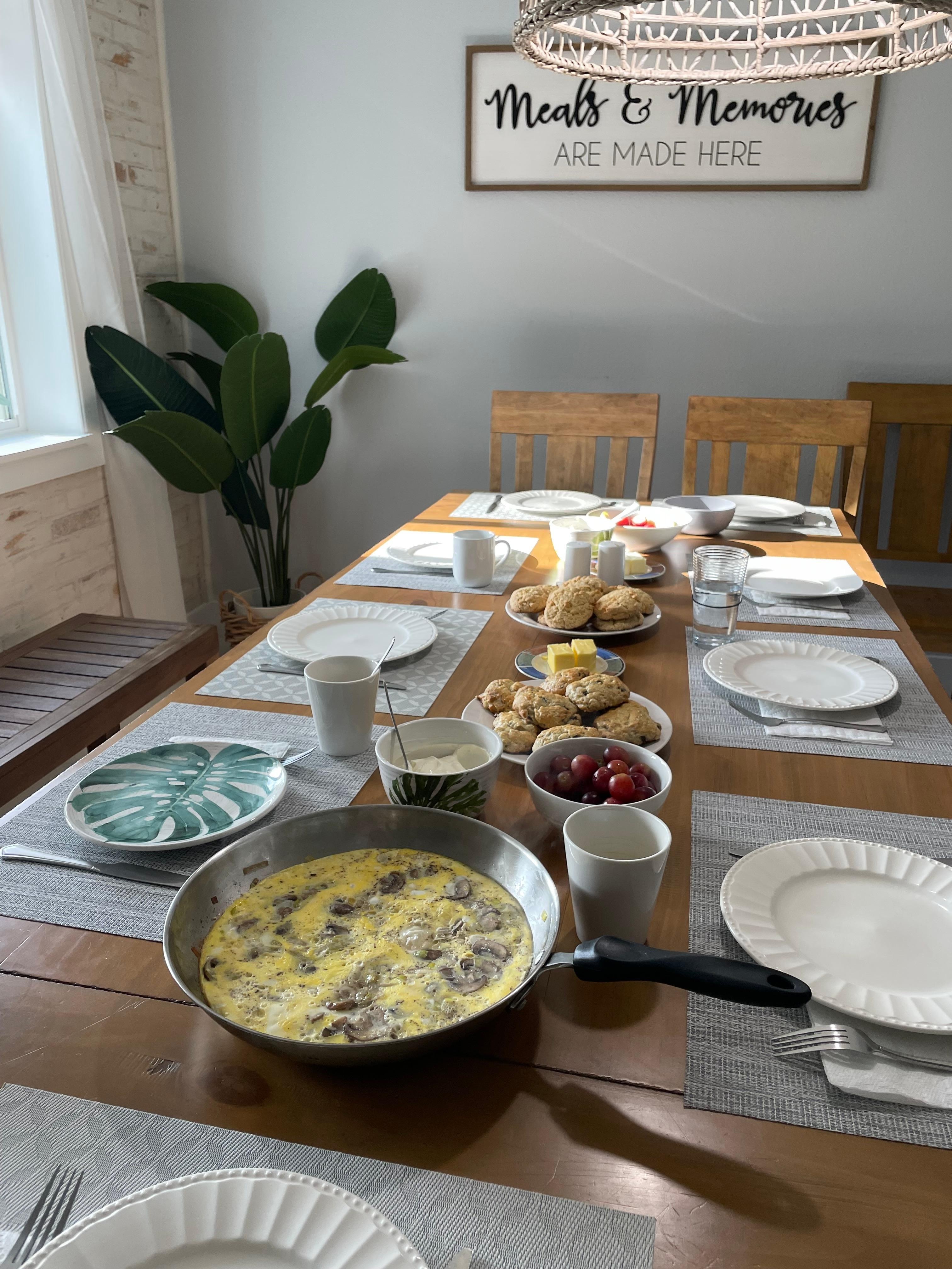 Saturday brunch with room for all 9 of us around the table. 