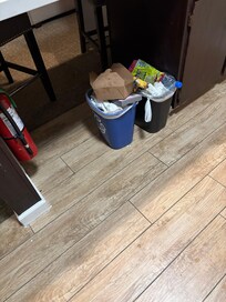 Do to an event and getting back late at night I thought the room would have been clean. Housekeeping comes 1x a week.