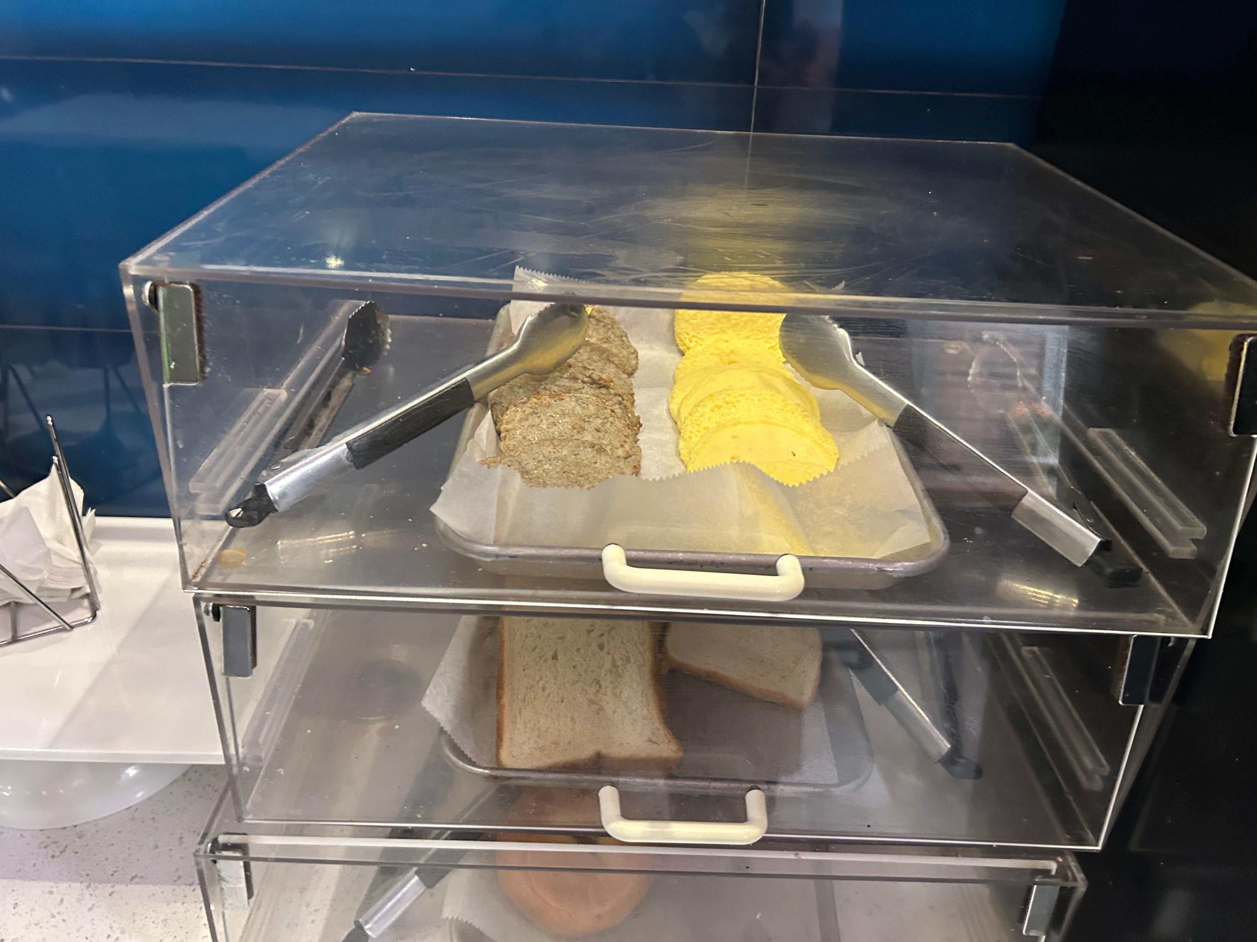 Breakfast was disgusting!