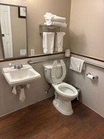 No place to even put a toothbrush or toothpaste