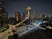 Vista nocturna hacia el oriente
