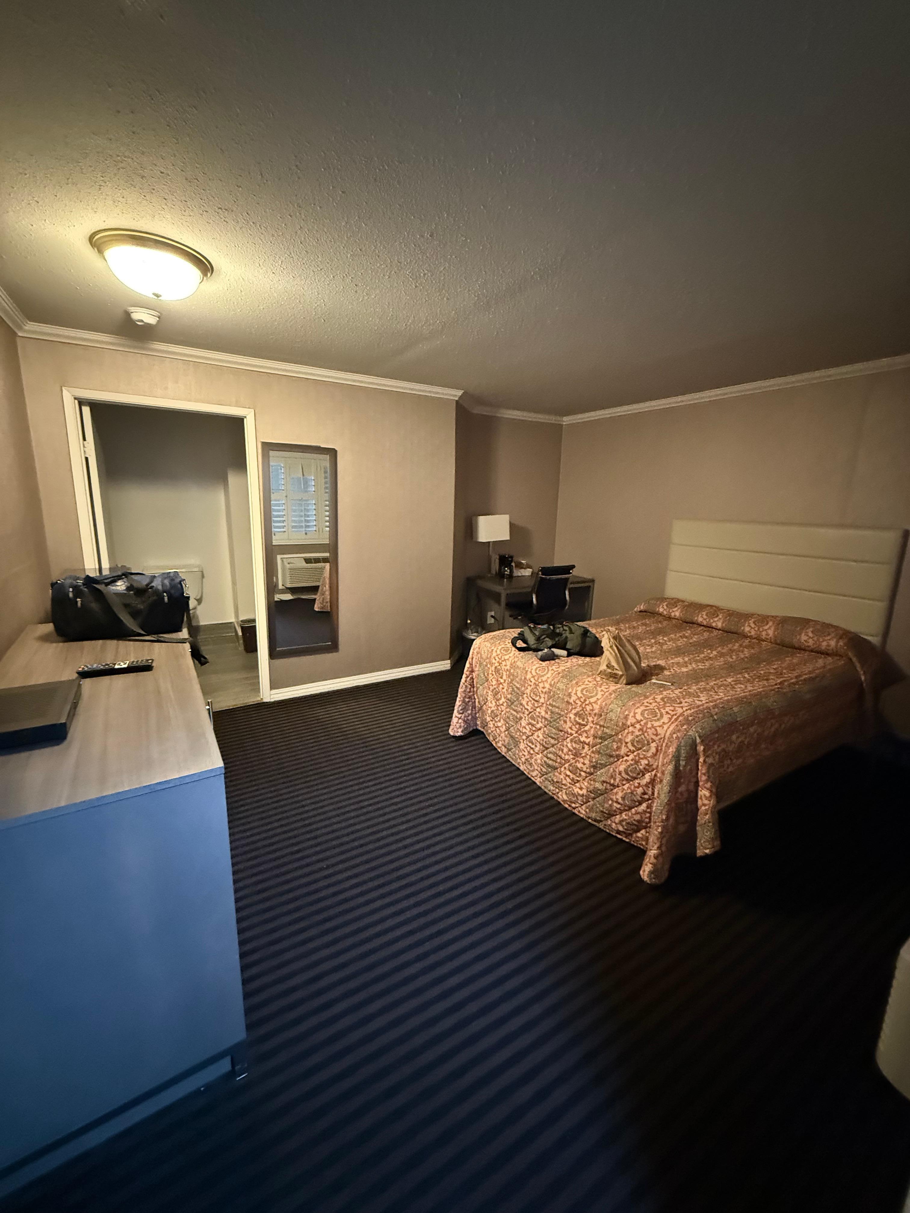 Basic room WiFi good room was clean and spacious.