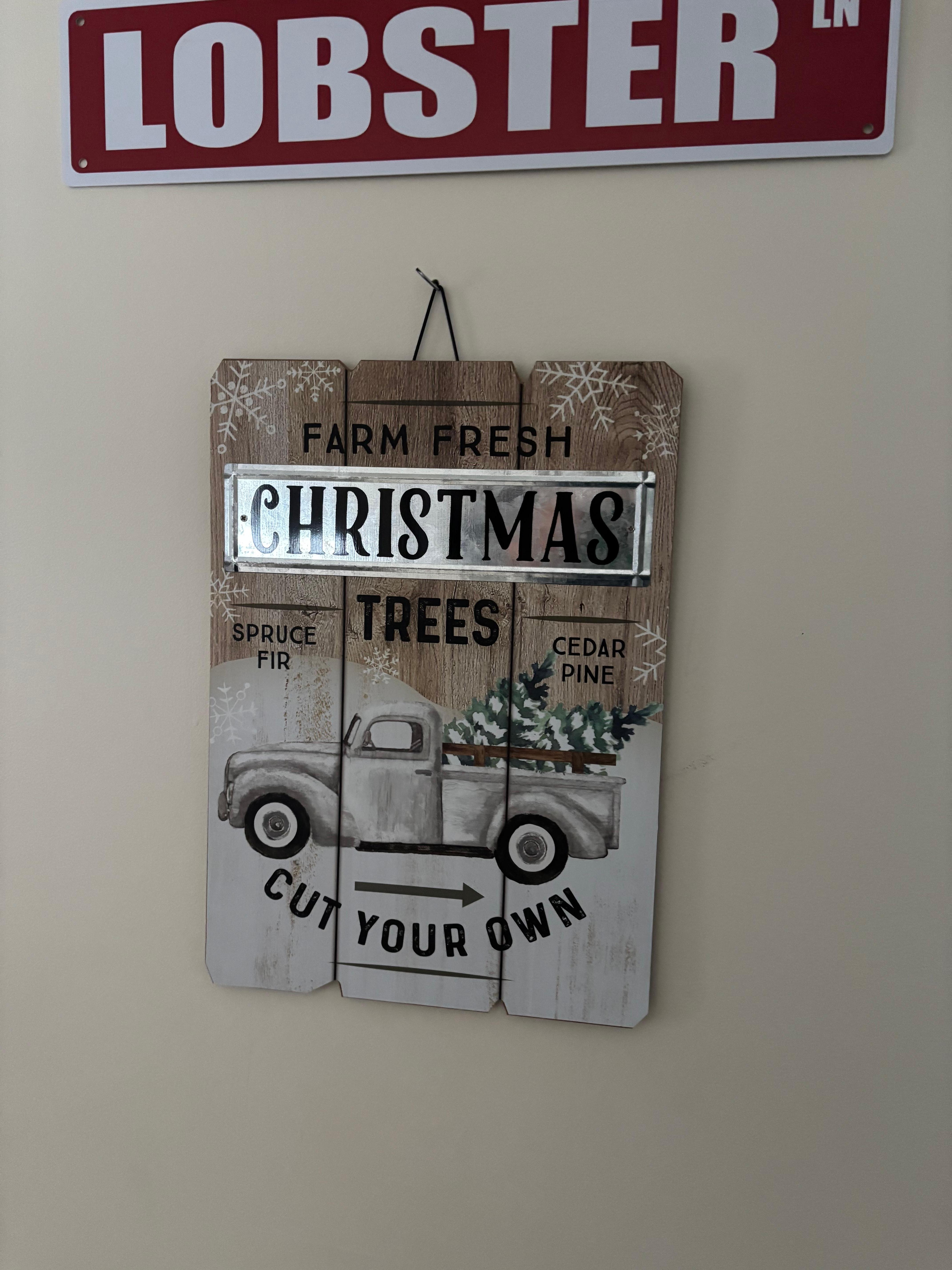 Lots of fun things like this around the cottage!