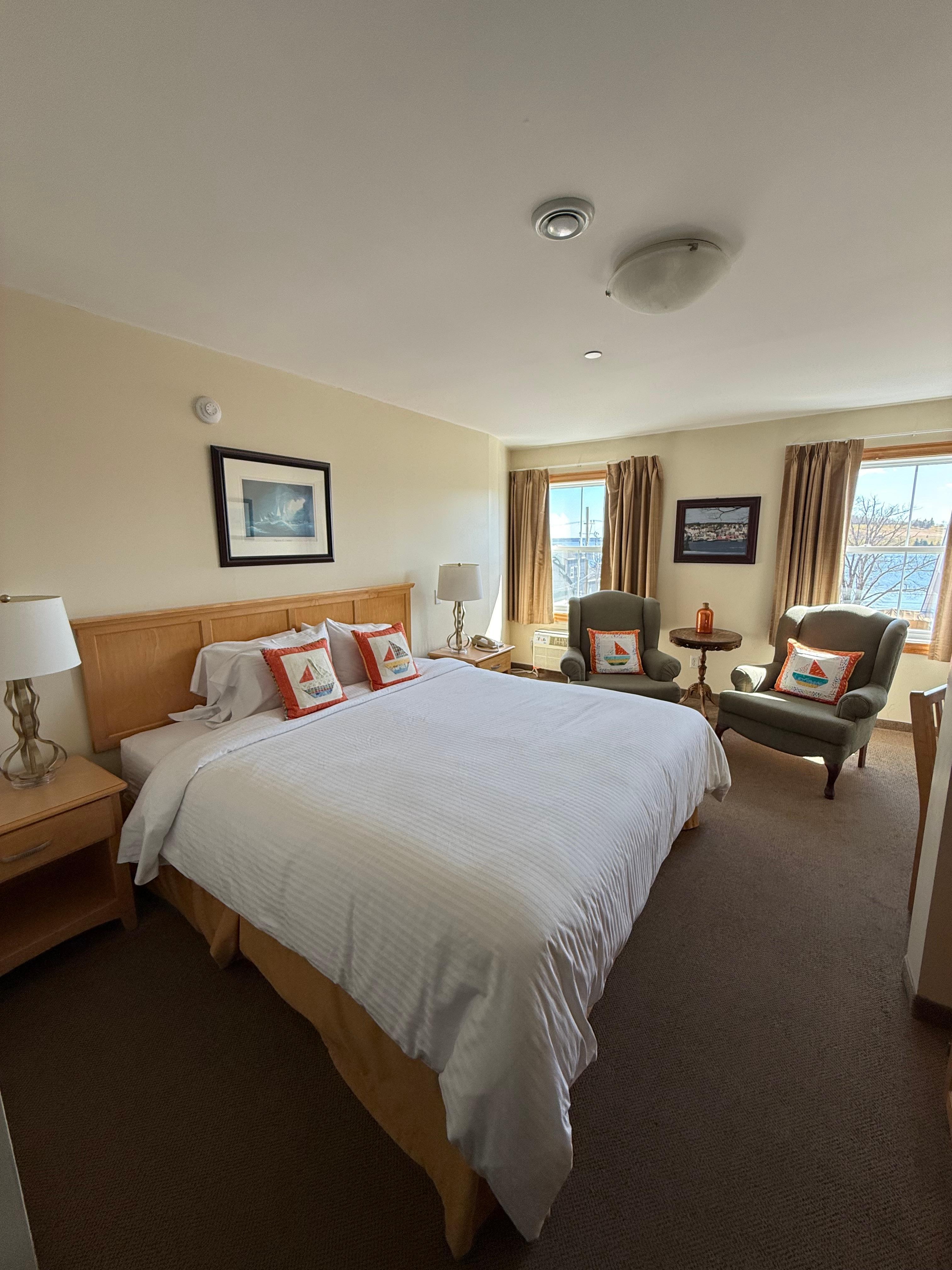 King room with harbour view 