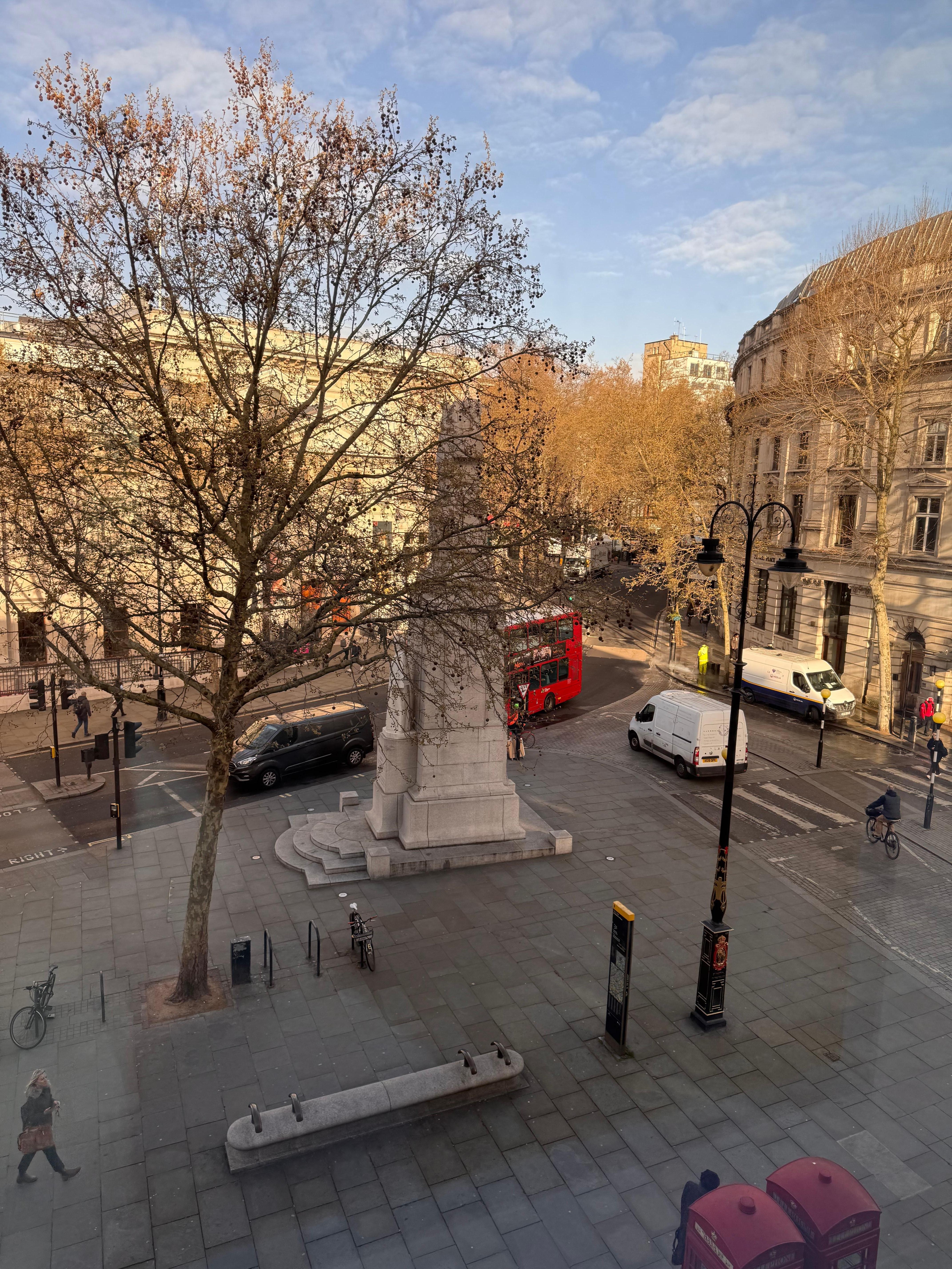 Portrait Gallery directly in front of hotel