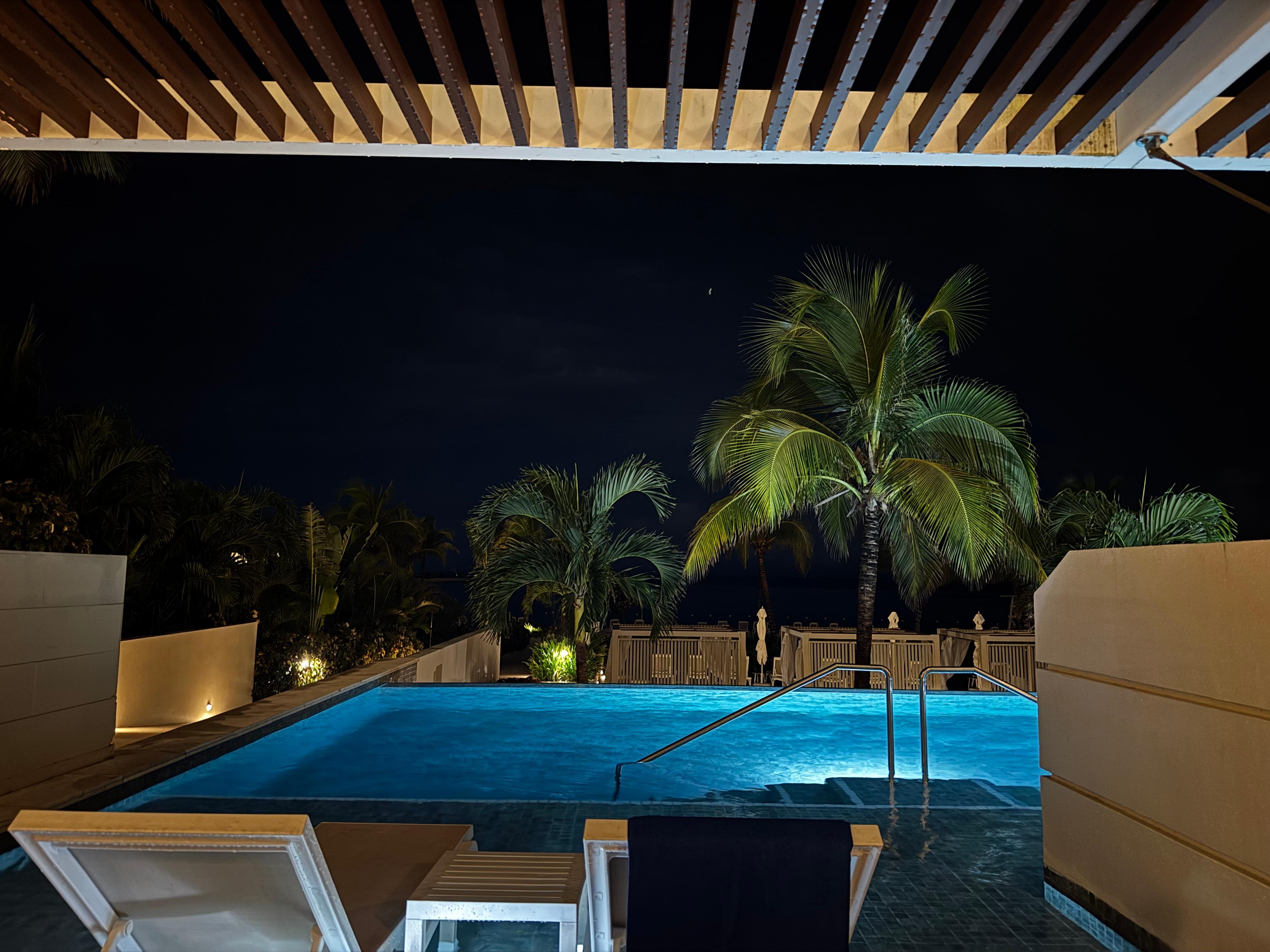 Night view of walkout pool