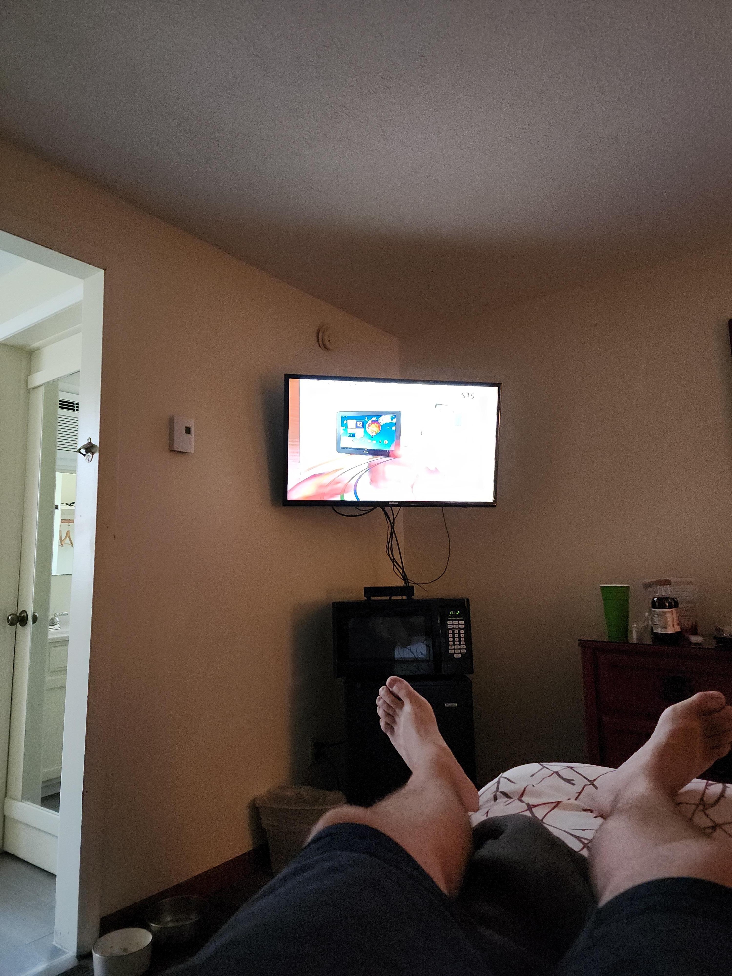 Comfy with plenty of entertainment