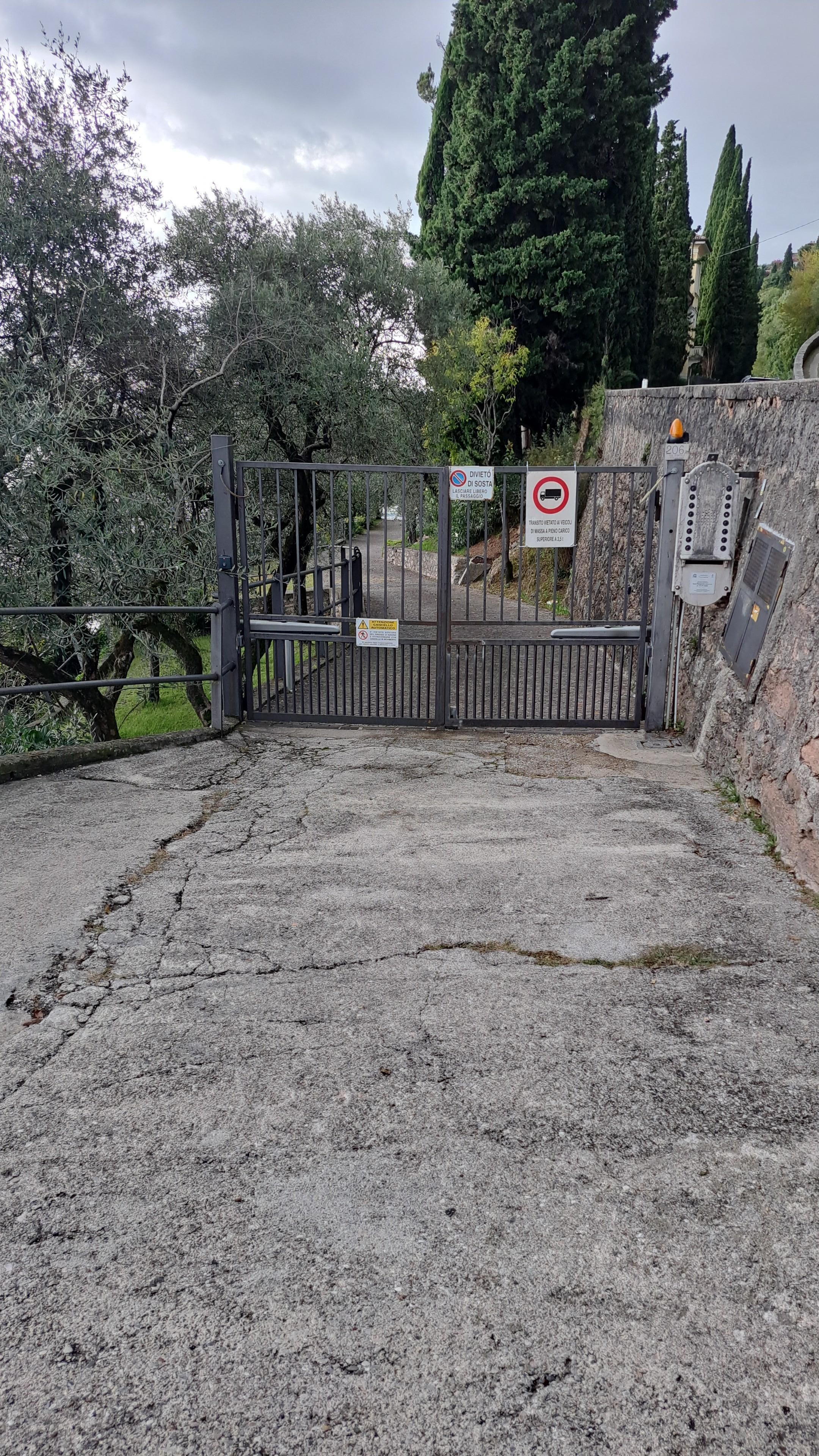 Zugang zum Grundstück 