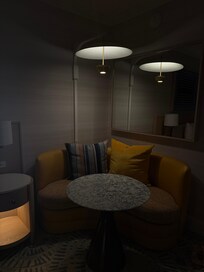 Very nice lounging/work/study area in the room