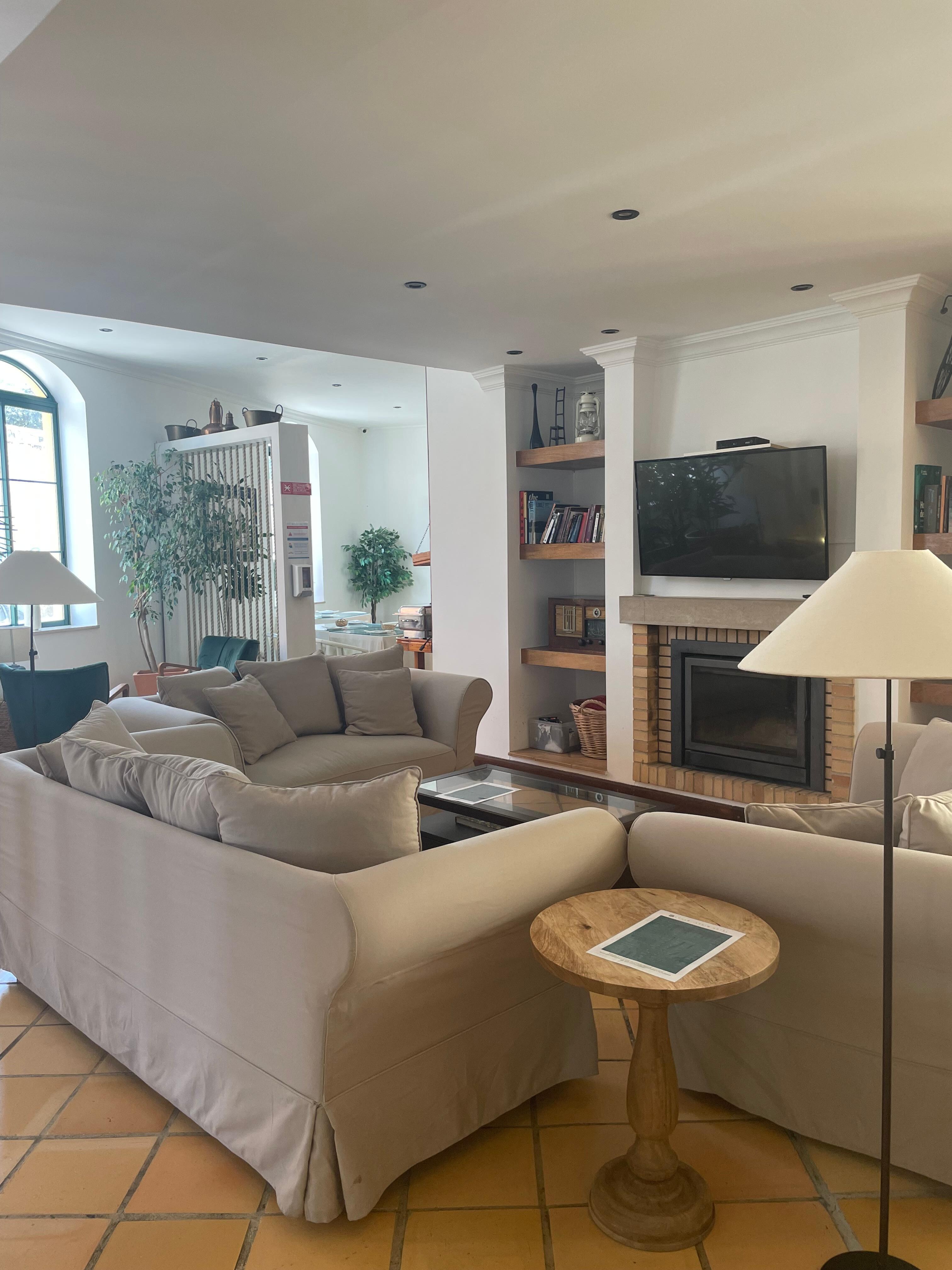 Lounge area