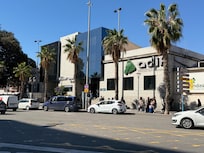 Järnvägsstationen på samma gara.