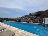 Rooftop pool