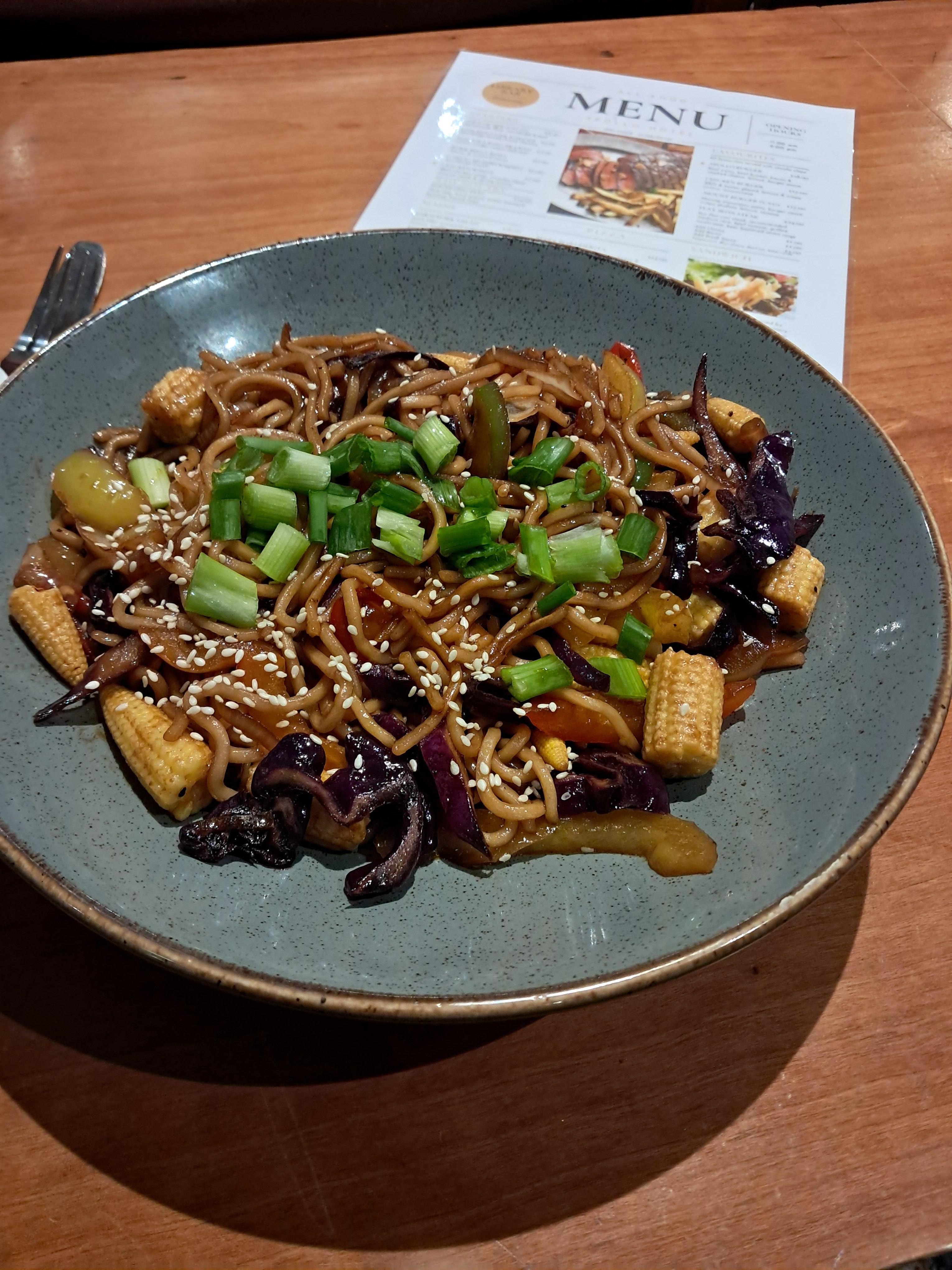 Stir fry in the bar, only veggie choice. It was fine