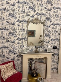 Accent wall. Perfect.