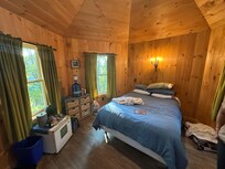 Noho treehouse