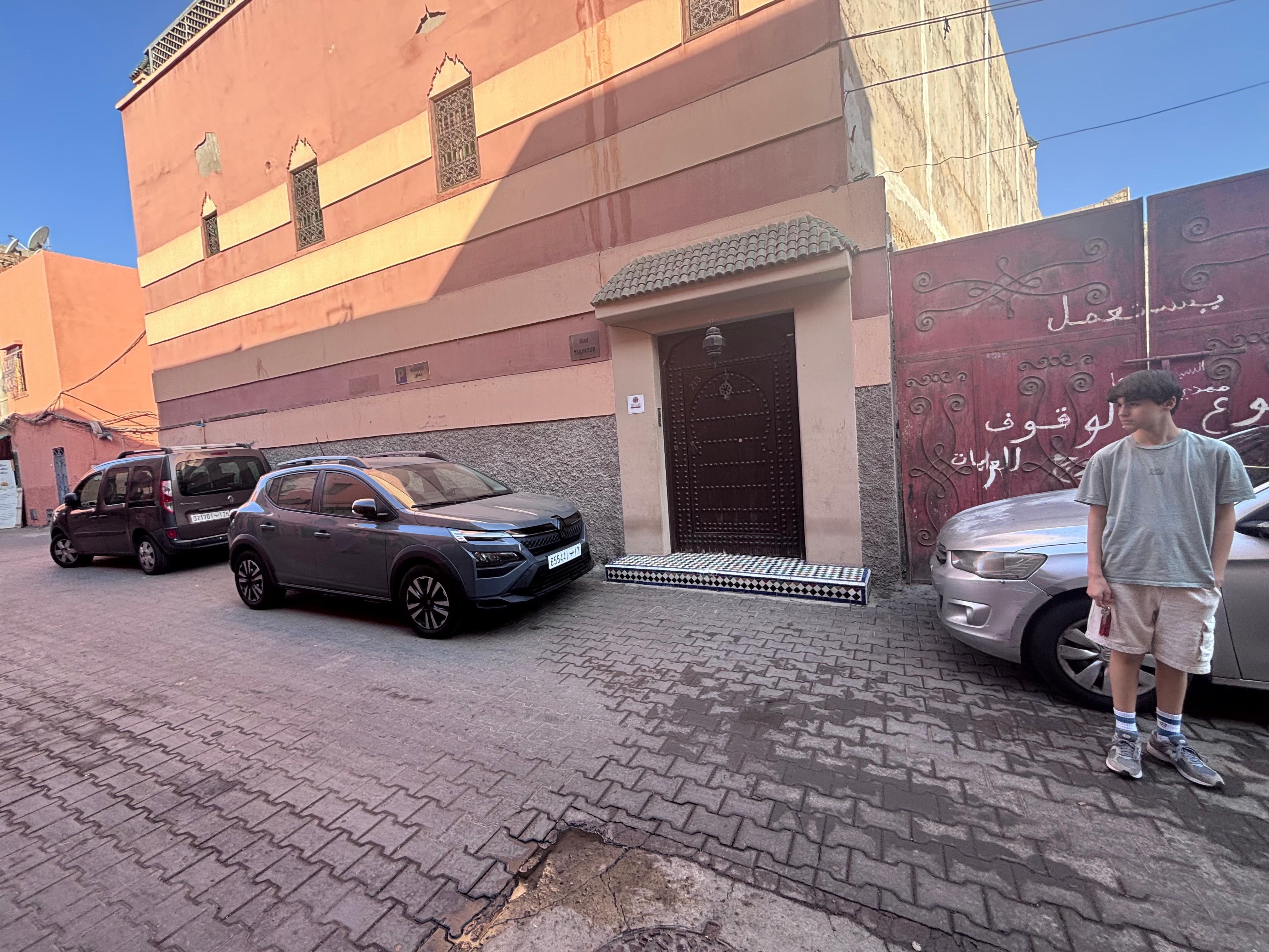 Straße vor der Unterkunft 