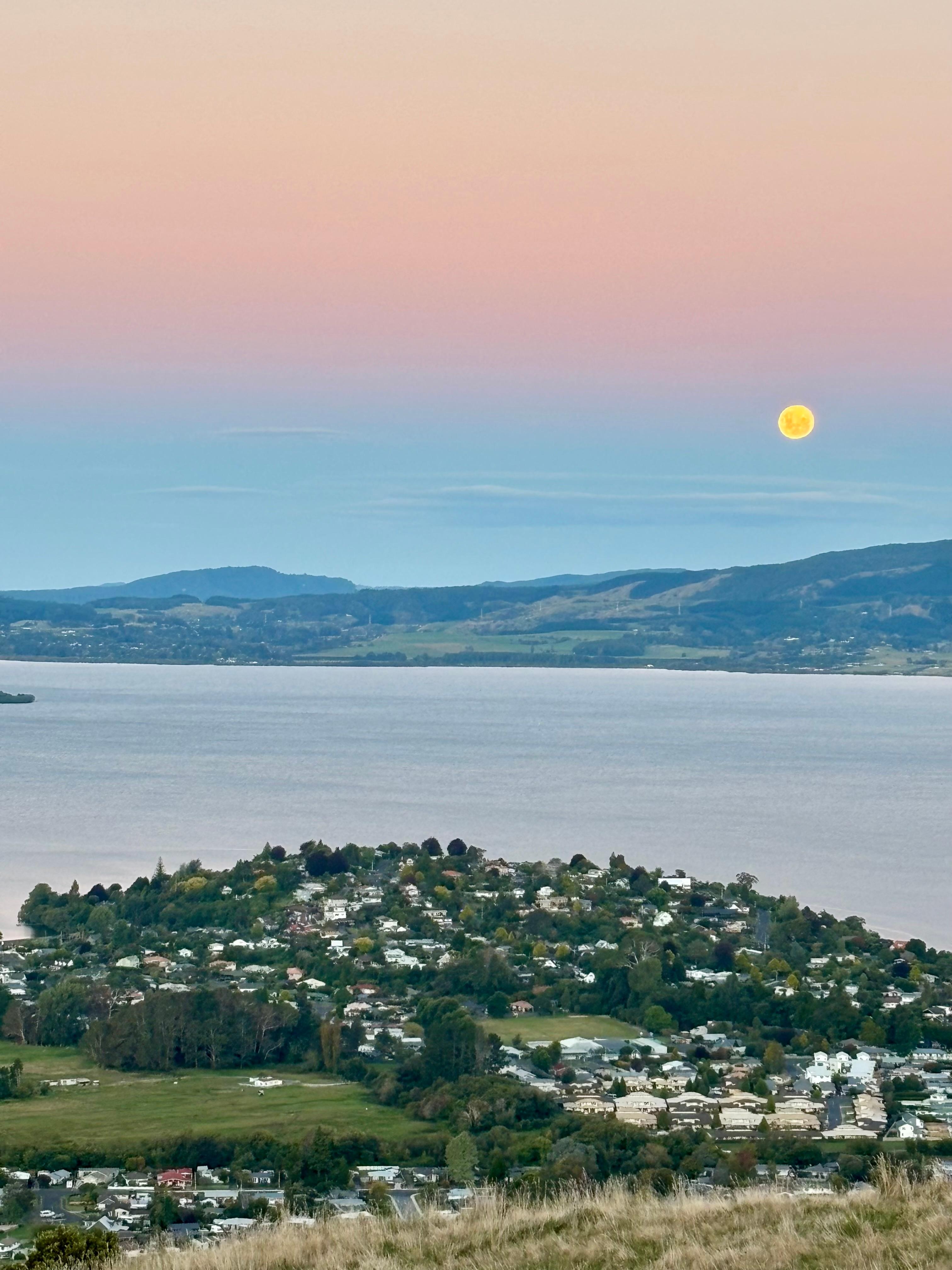 The biggest moon I’ve ever seen 