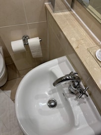 This tap drive me mad.