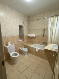 Bathroom (even came with washcloths which is rare in Ireland)