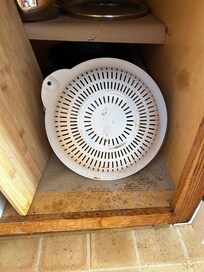 kitchen colander