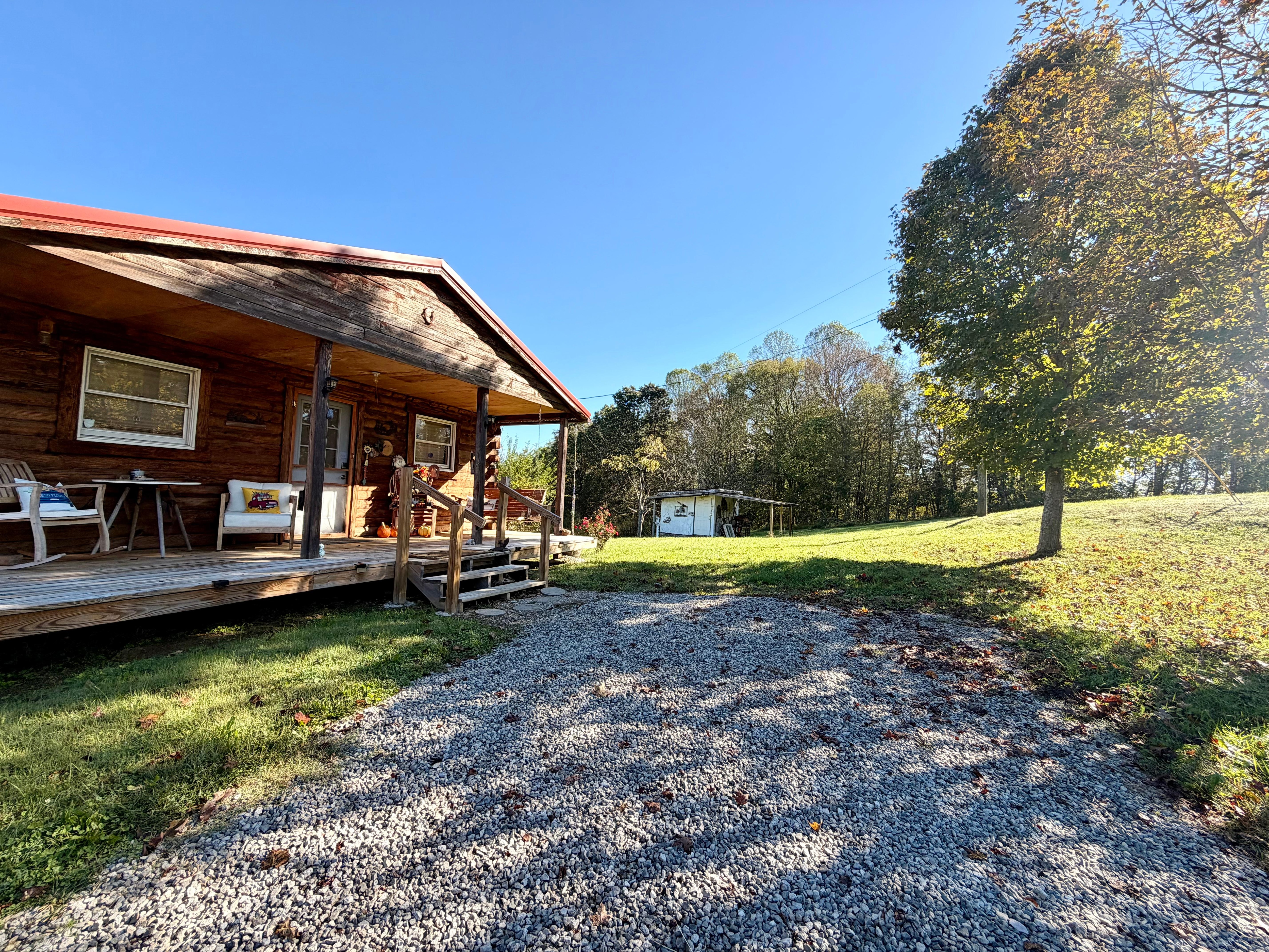 Quiet country setting for tired travelers or adventure seekers