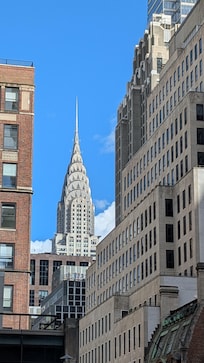 Peek-a-view on the Chrysler Building.