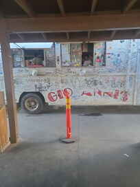 Food truck close