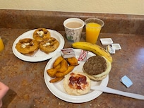 Absolutely delicious breakfast!