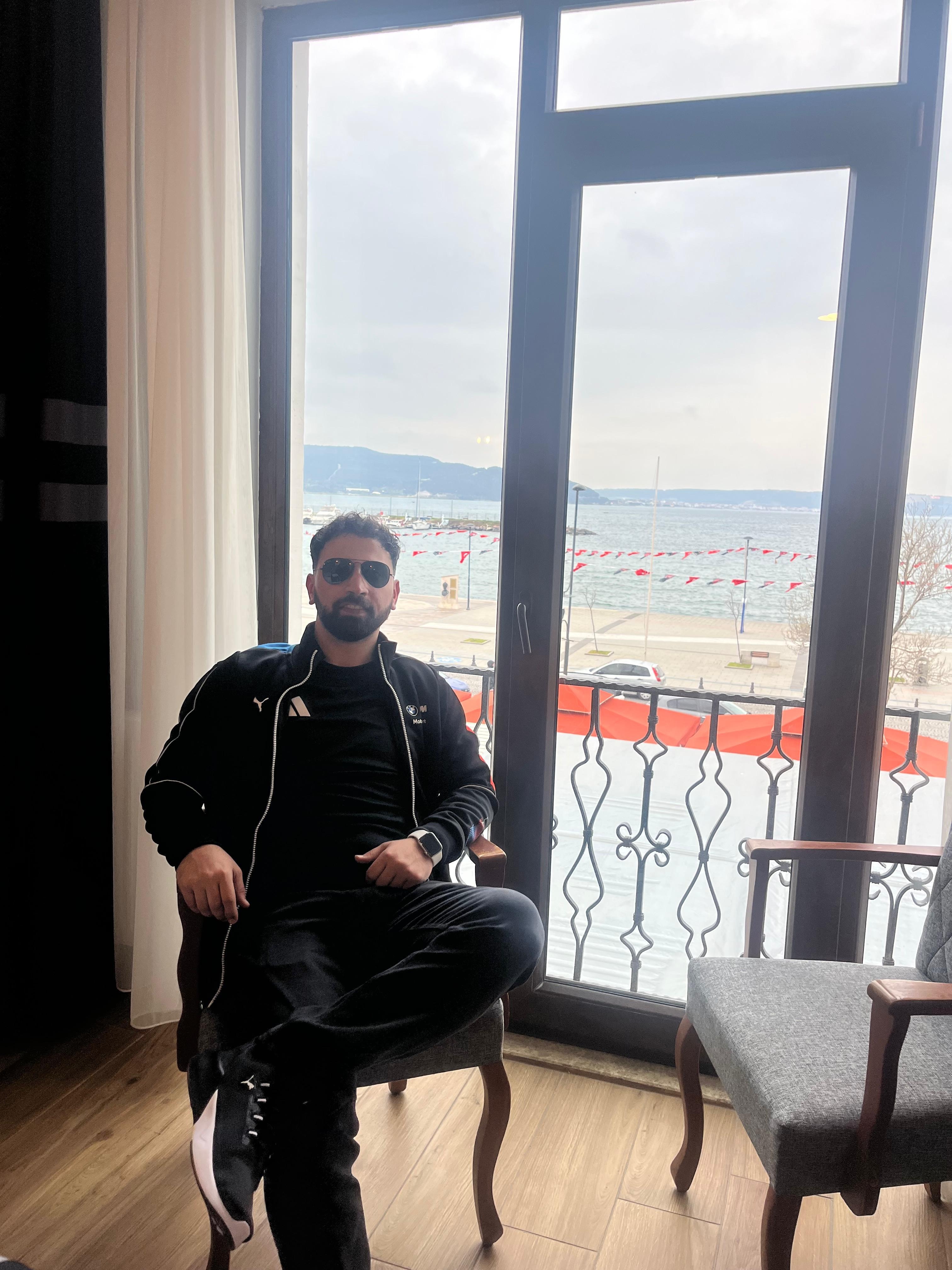 Odamın Deniz Manzarası Olması Ayrı Bir Güzel :)