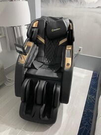 Massage chair in our room. Was great!