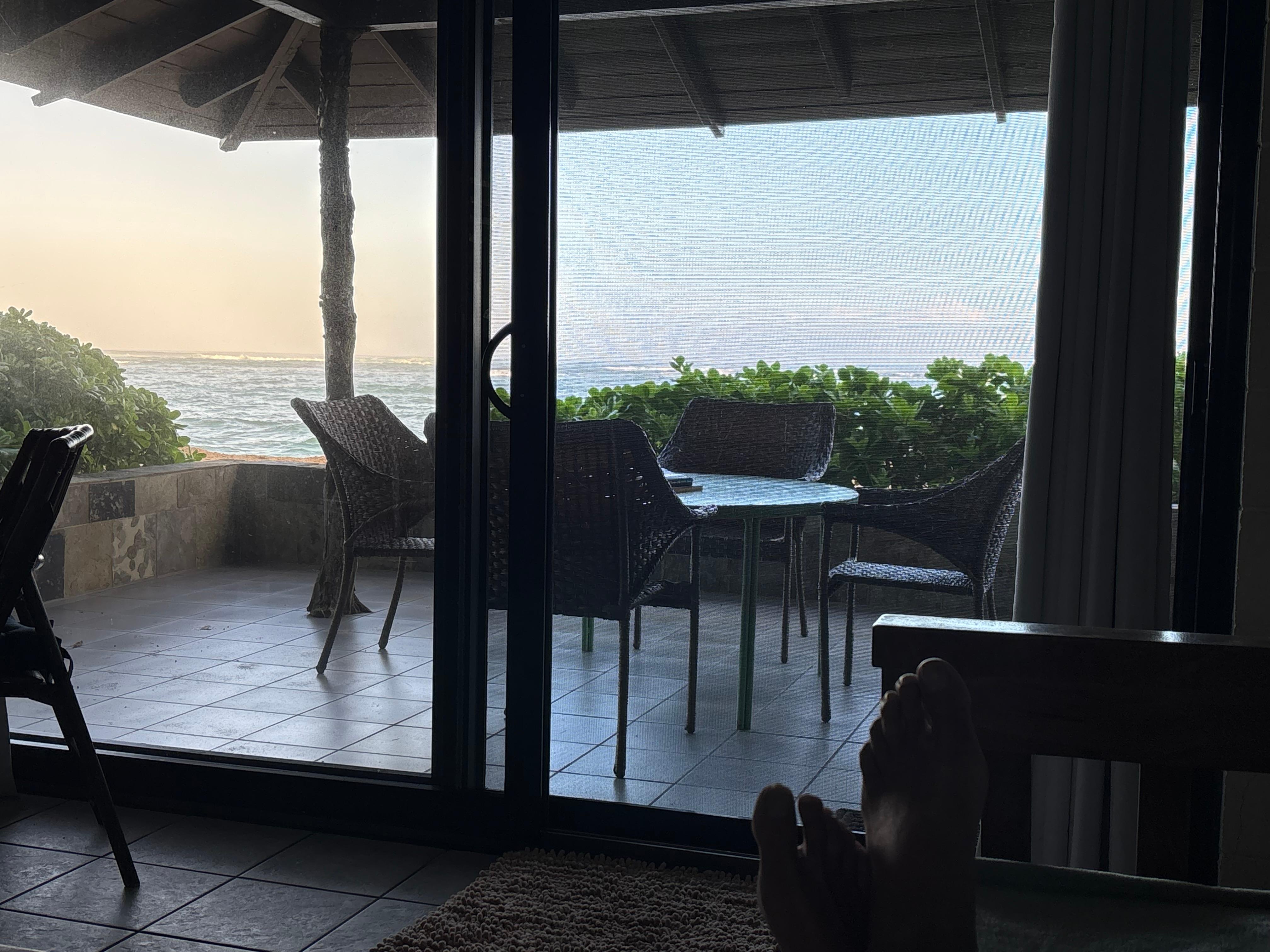 Sound of the waves crashing against the wall was amazing 
(4 star)