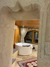 広々眺めの良いジャグジー