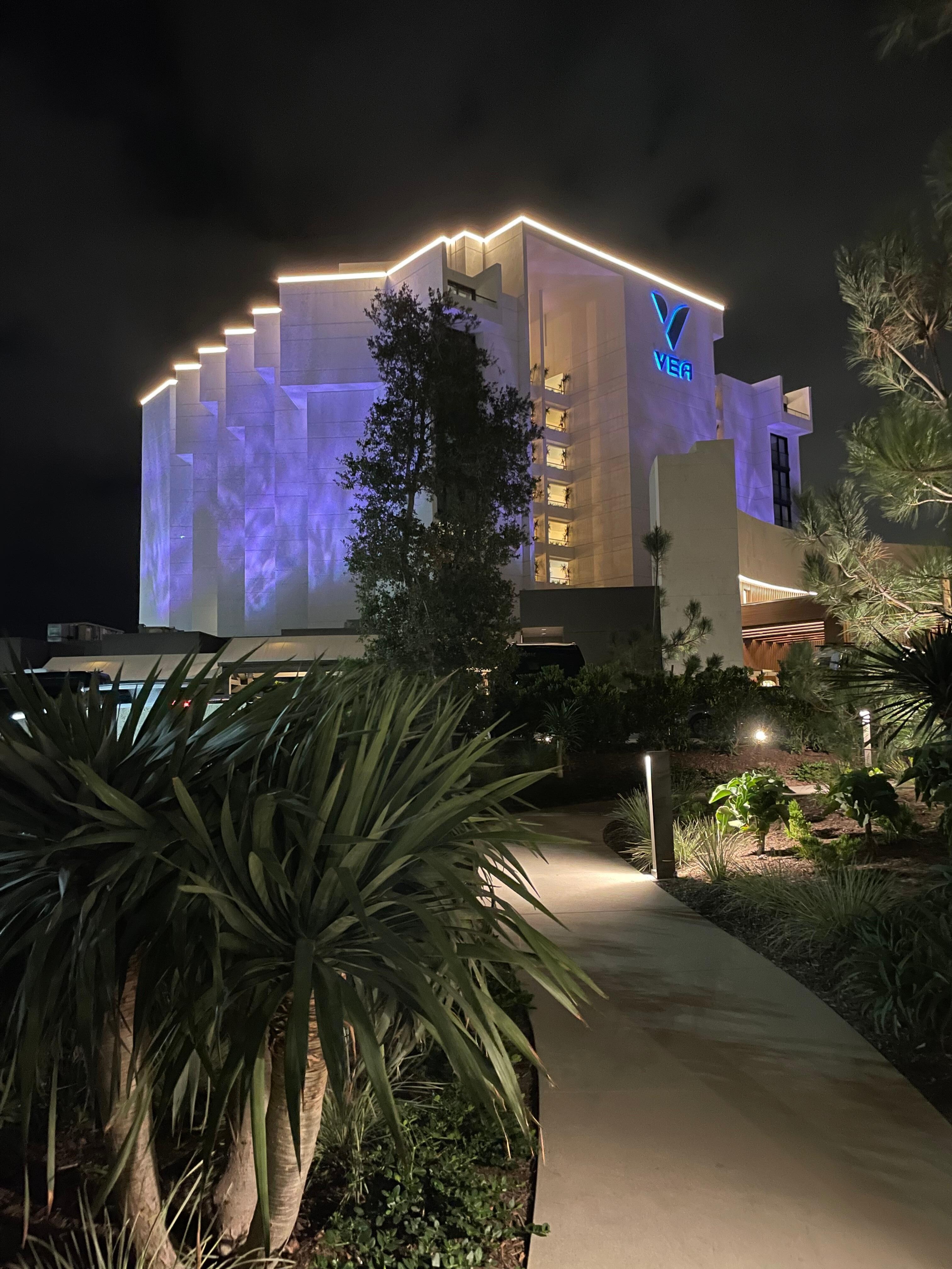 Book VEA Newport Beach, A Marriott Resort & Spa in Newport Beach