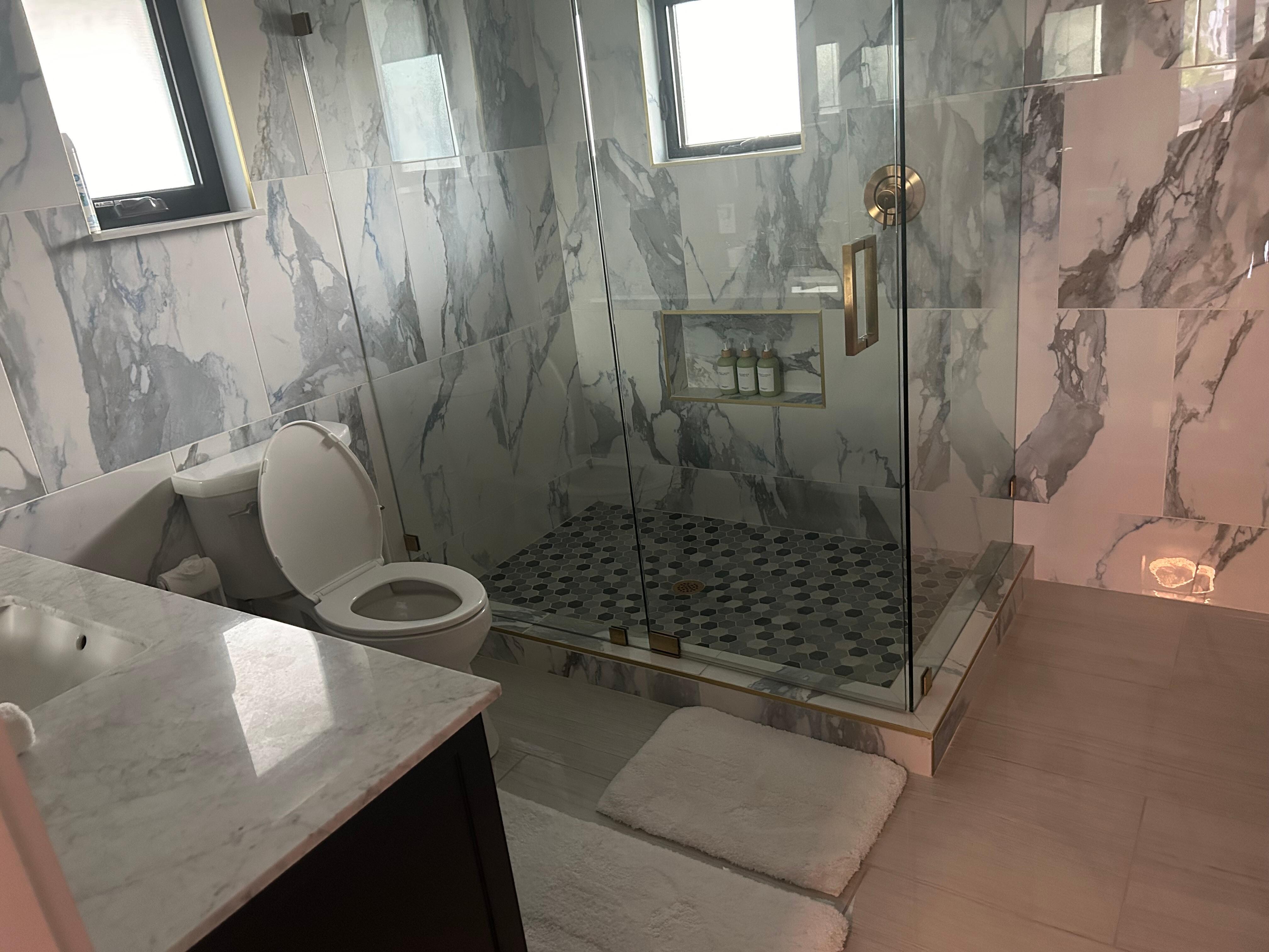 Master bath 