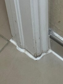 Beat up and looks like my drunk uncle went nuts with 3 tubes of caulk. Everything looked like this :(