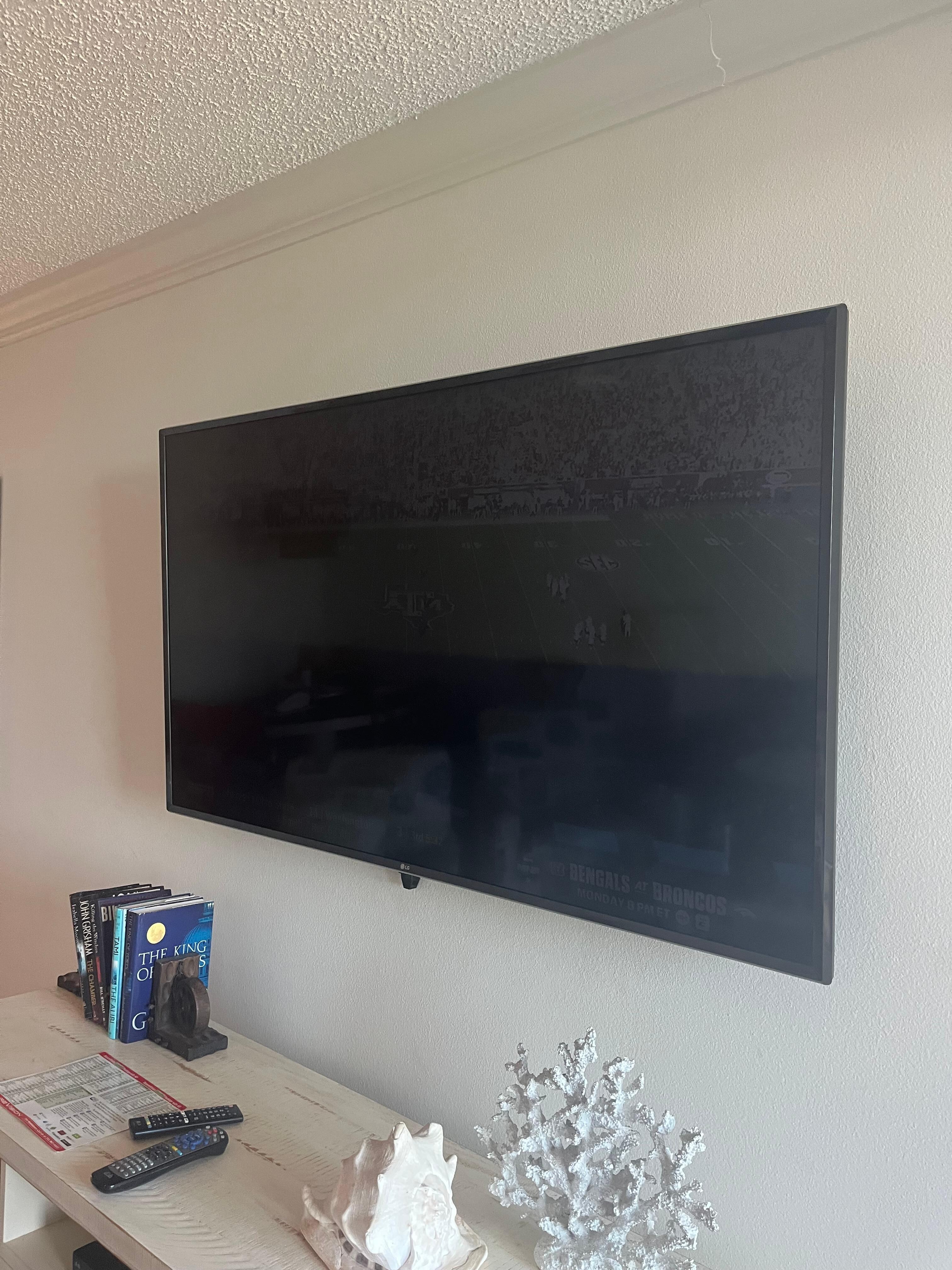 You can barely see a picture if you zoom in