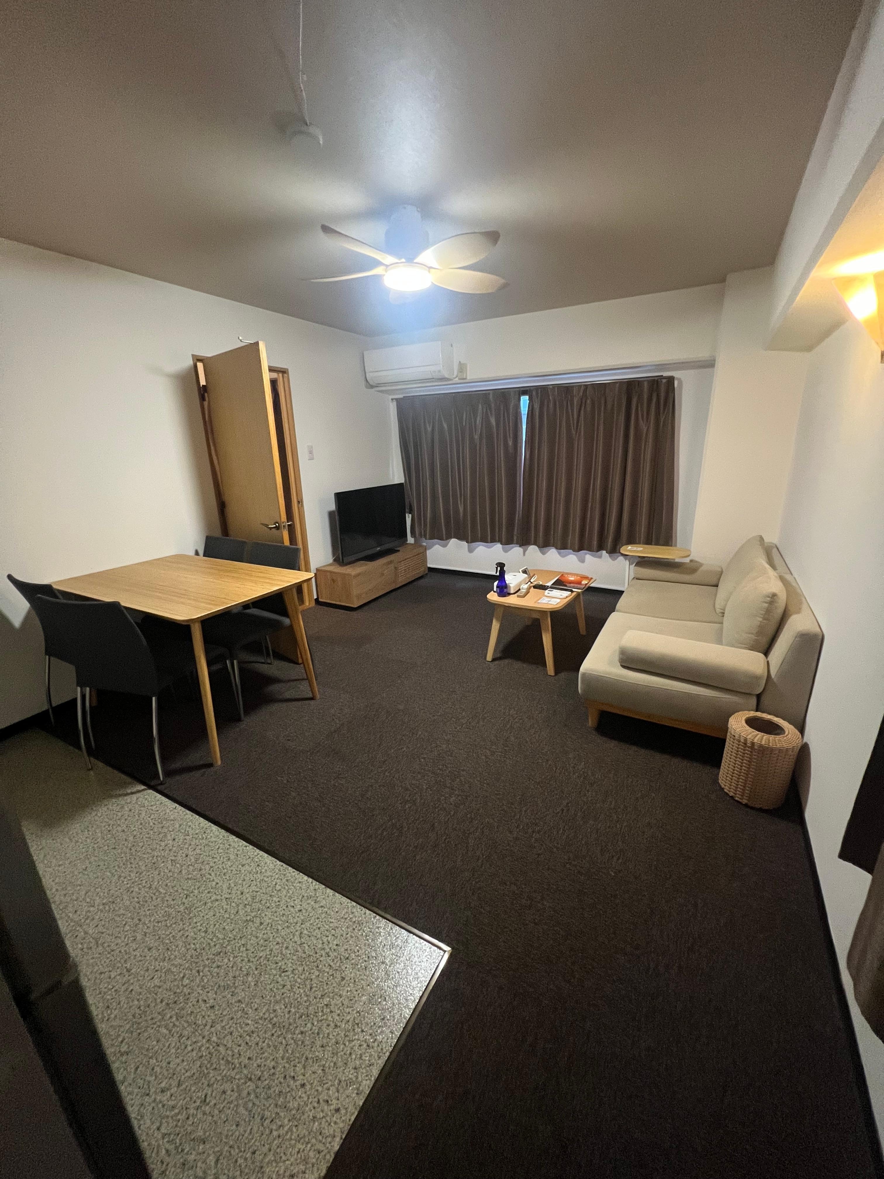 リビングダイニング