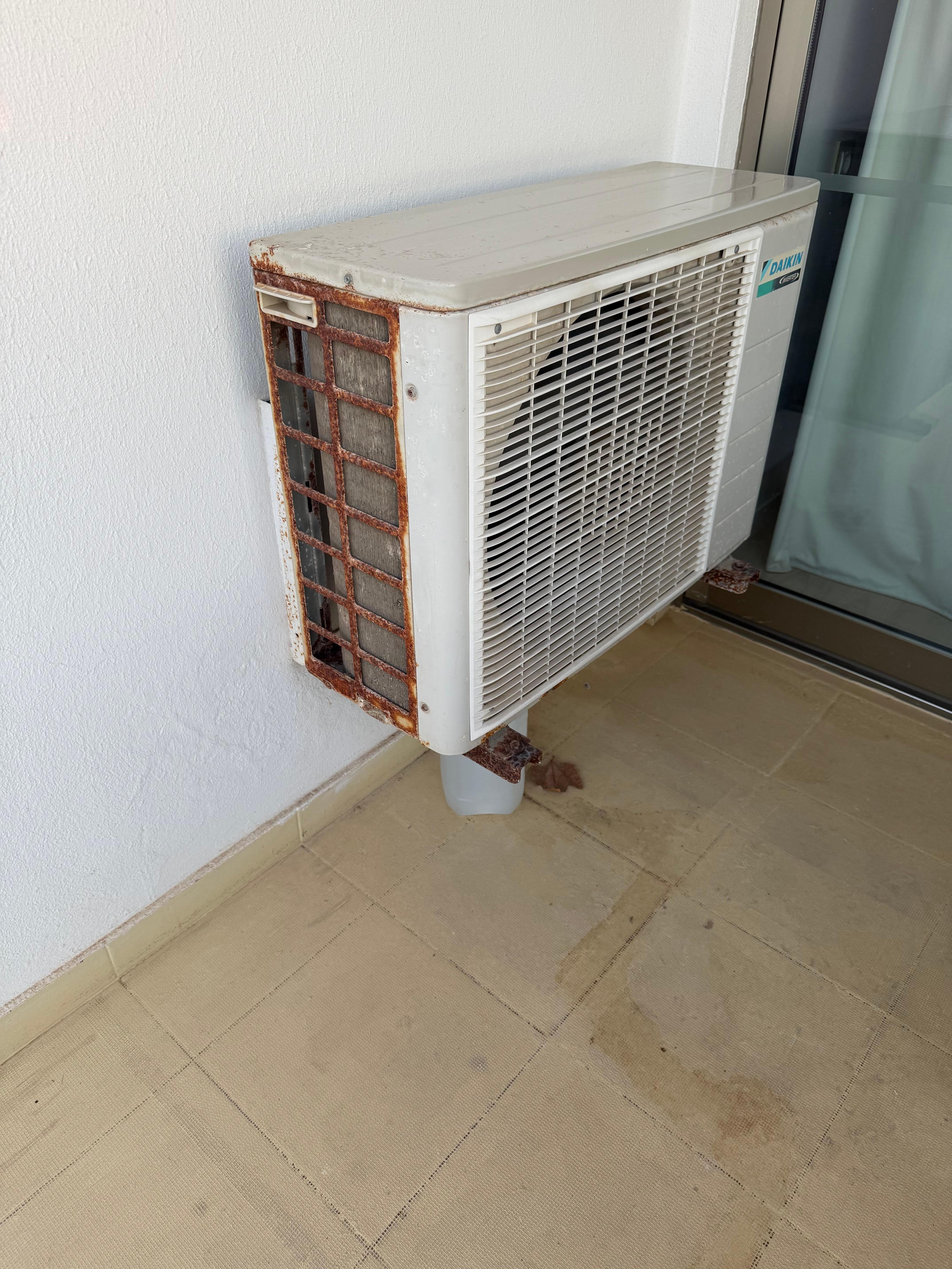 Air conditioner only stays on when key is in the slot and leaks all over the deck.