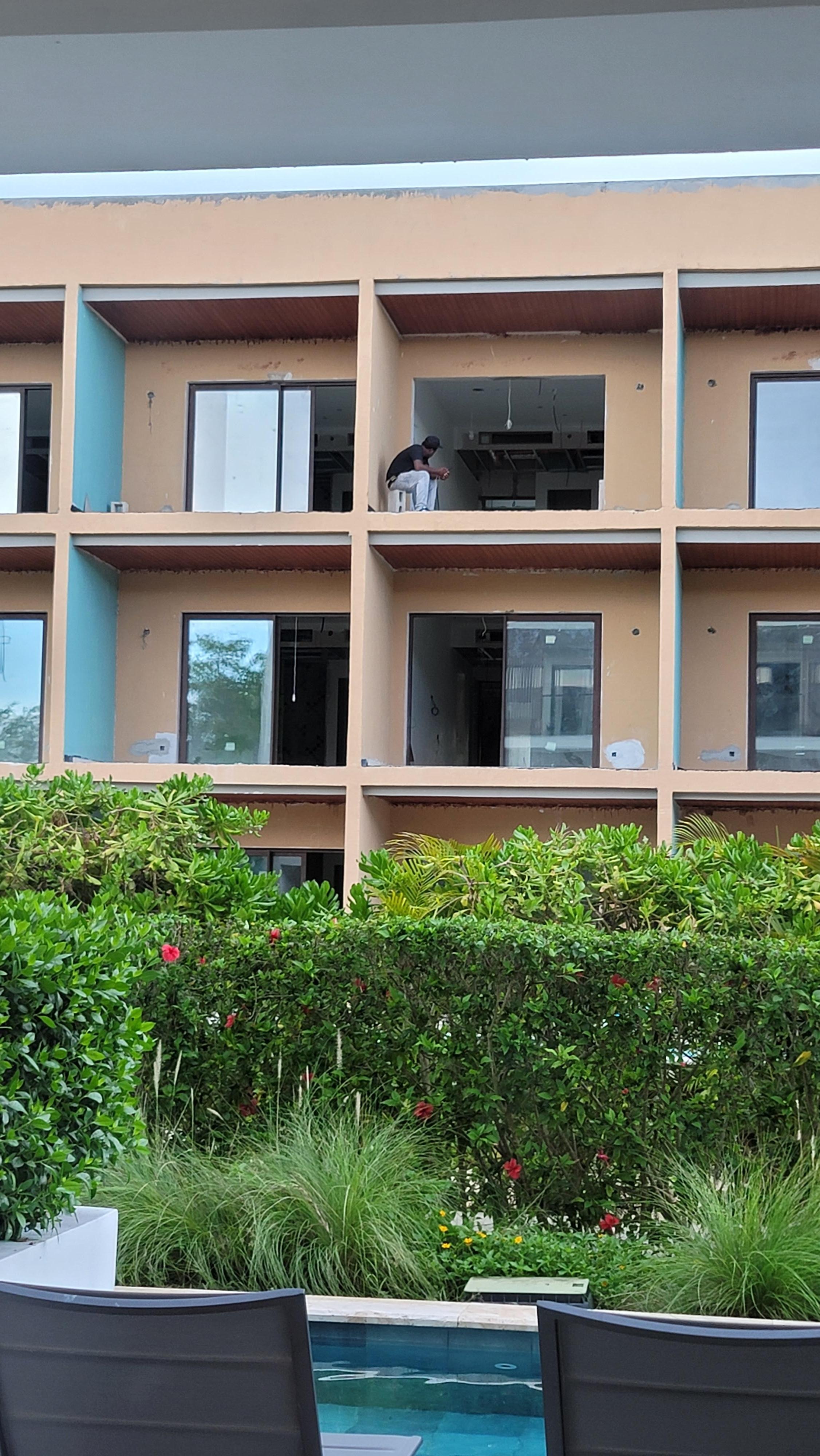 Worker could watch directly into room 