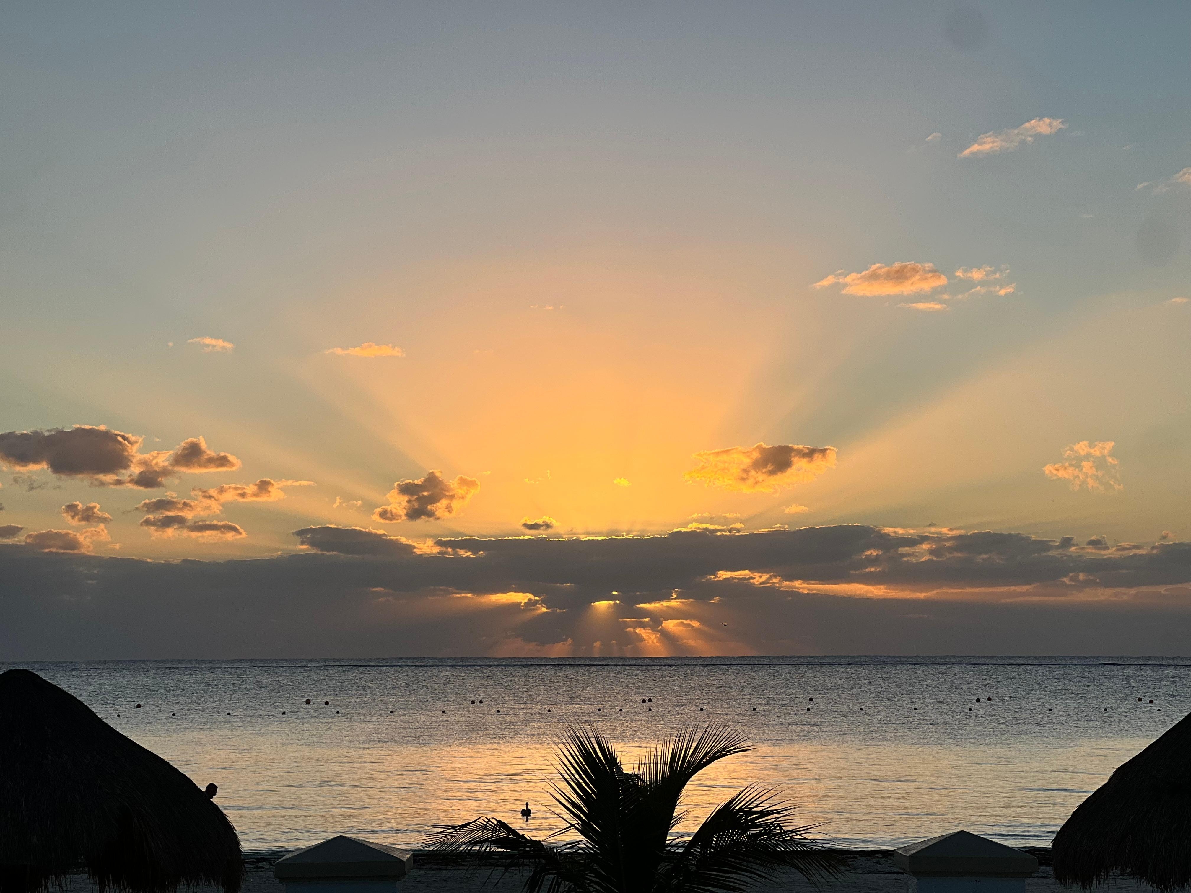 Perfect place to watch the sunrise. ☀️ 