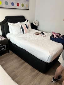 They claimed this bed was a queen. No way!