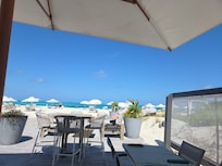 Lunch on the beach and loung beach chairs