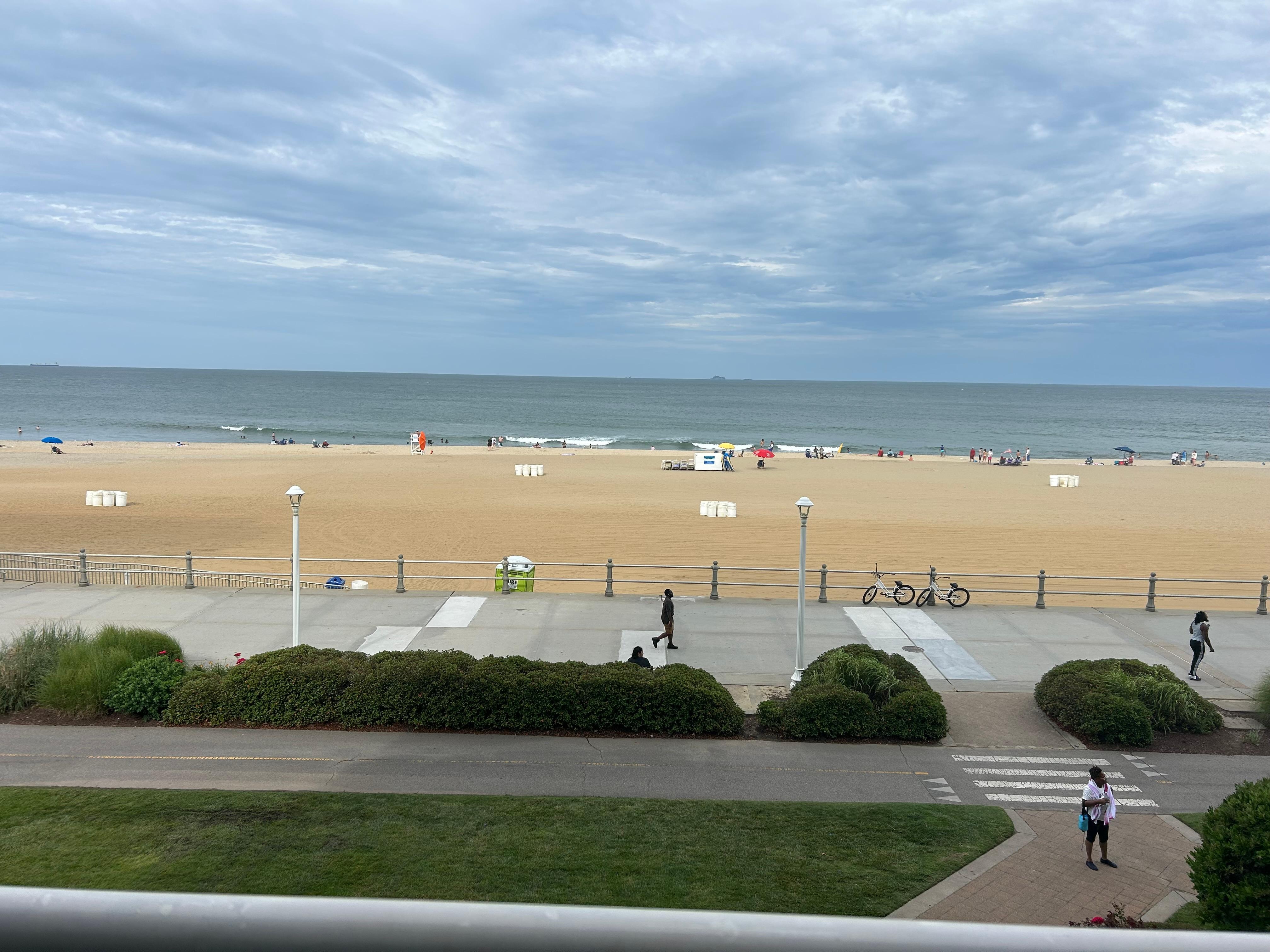 Proximity of the beach/boardwalk from the balcony, 3rd floor room.