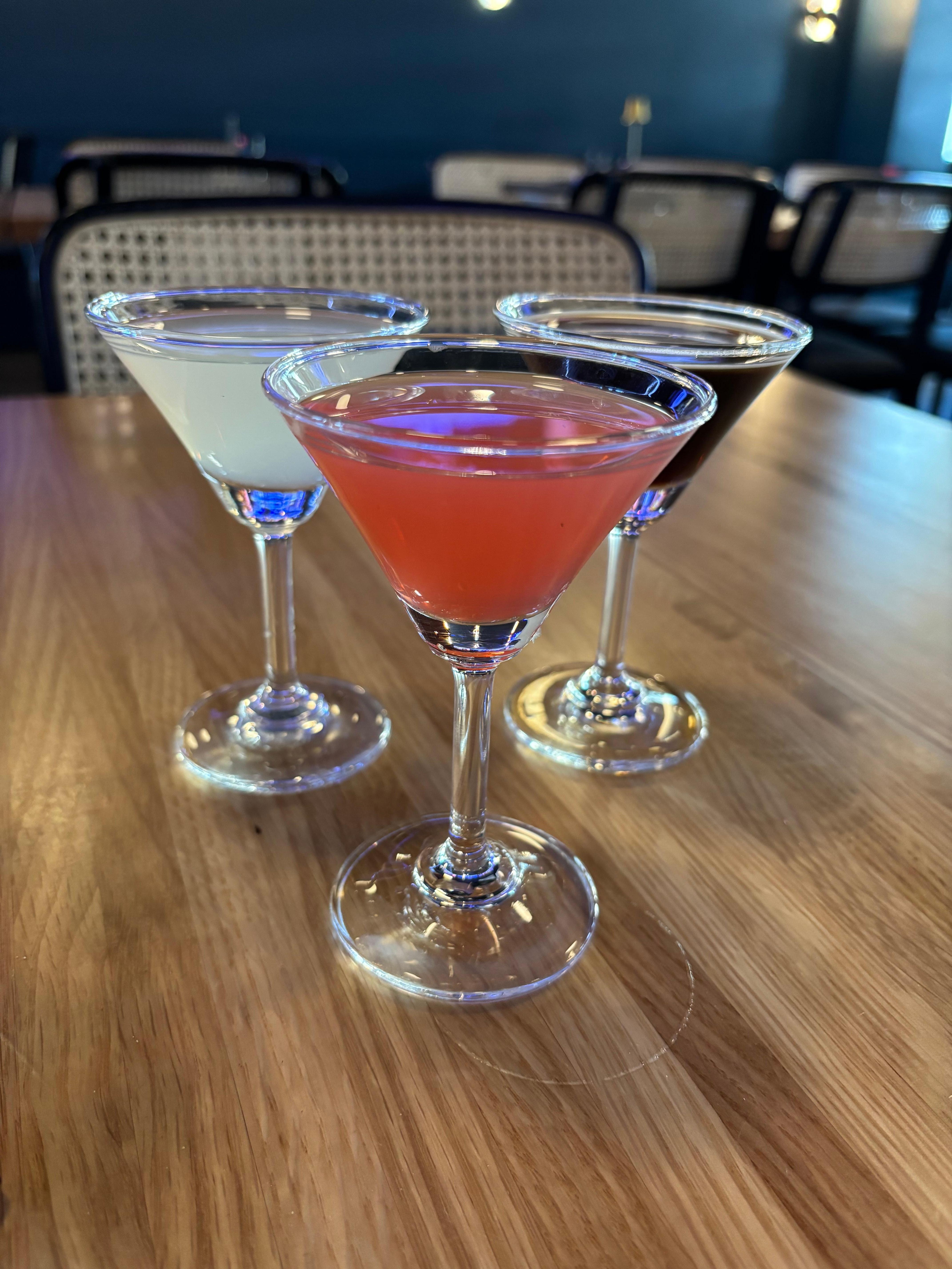 No hotel bar, but they have great options right next door