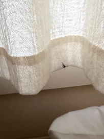 Curtain grime