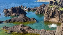 De natuurlijke zeebaden in Porto Moniz