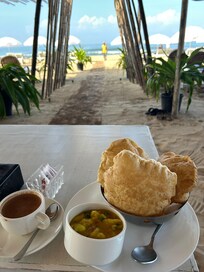 朝ごはんです。宿泊には含まれませんが、そんなに高くないです。