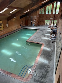 Indore pool and hot tub. Locker rooms and sauna under repair but did not deter from fun. We were given permission to use staff restroom and were completely content.