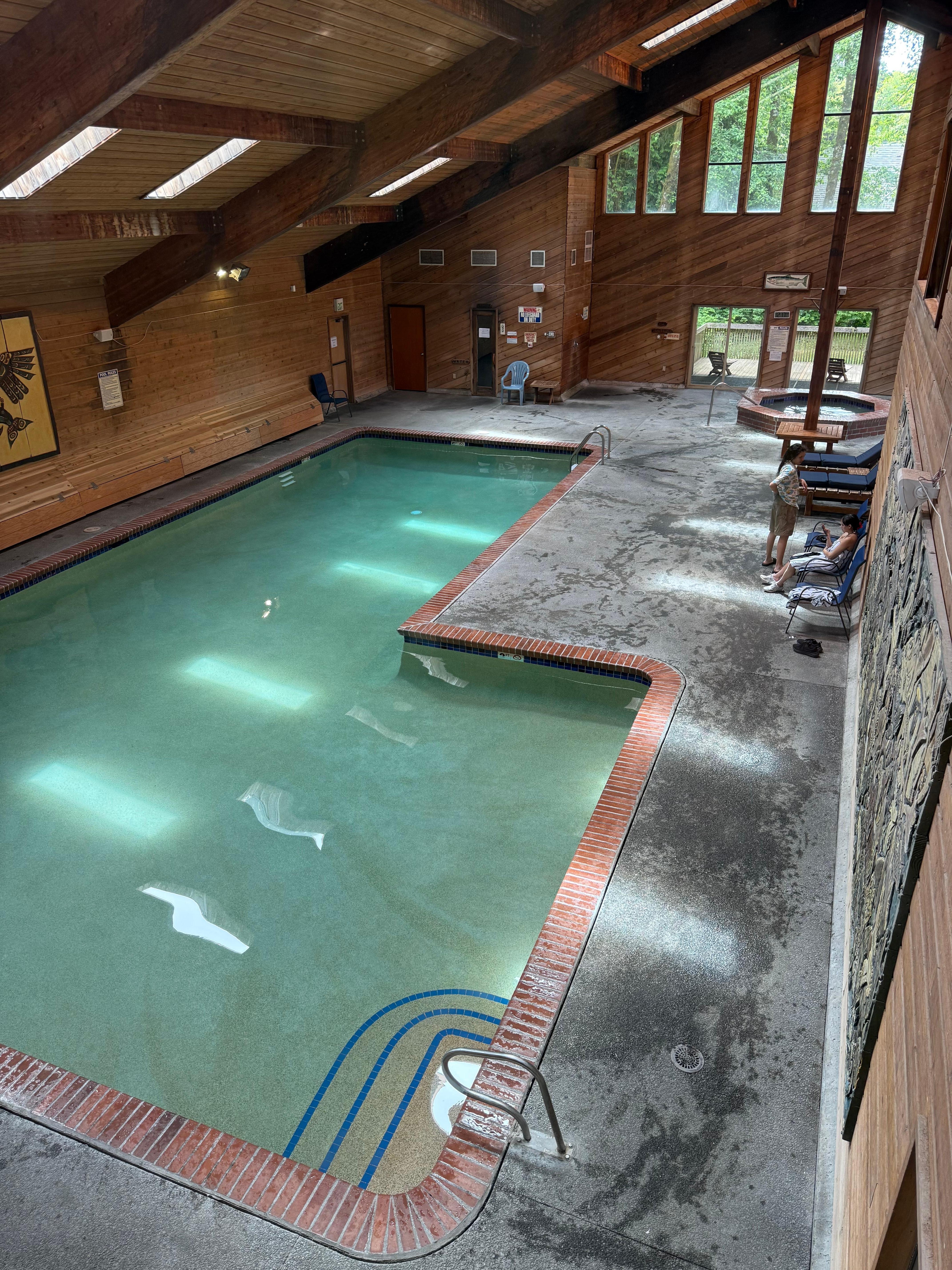 Indore pool and hot tub. Locker rooms and sauna under repair but did not deter from fun. We were given permission to use staff restroom and were completely content.