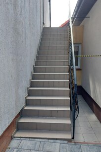 Steiler Zugang